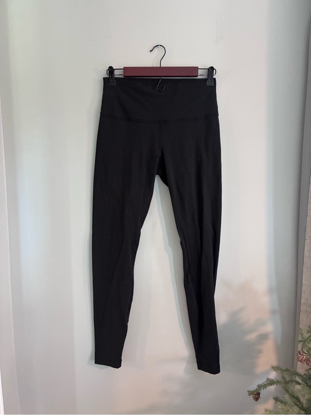 Lululemon Pants Women 4 Black Wunder Under HR 28" Size 8
